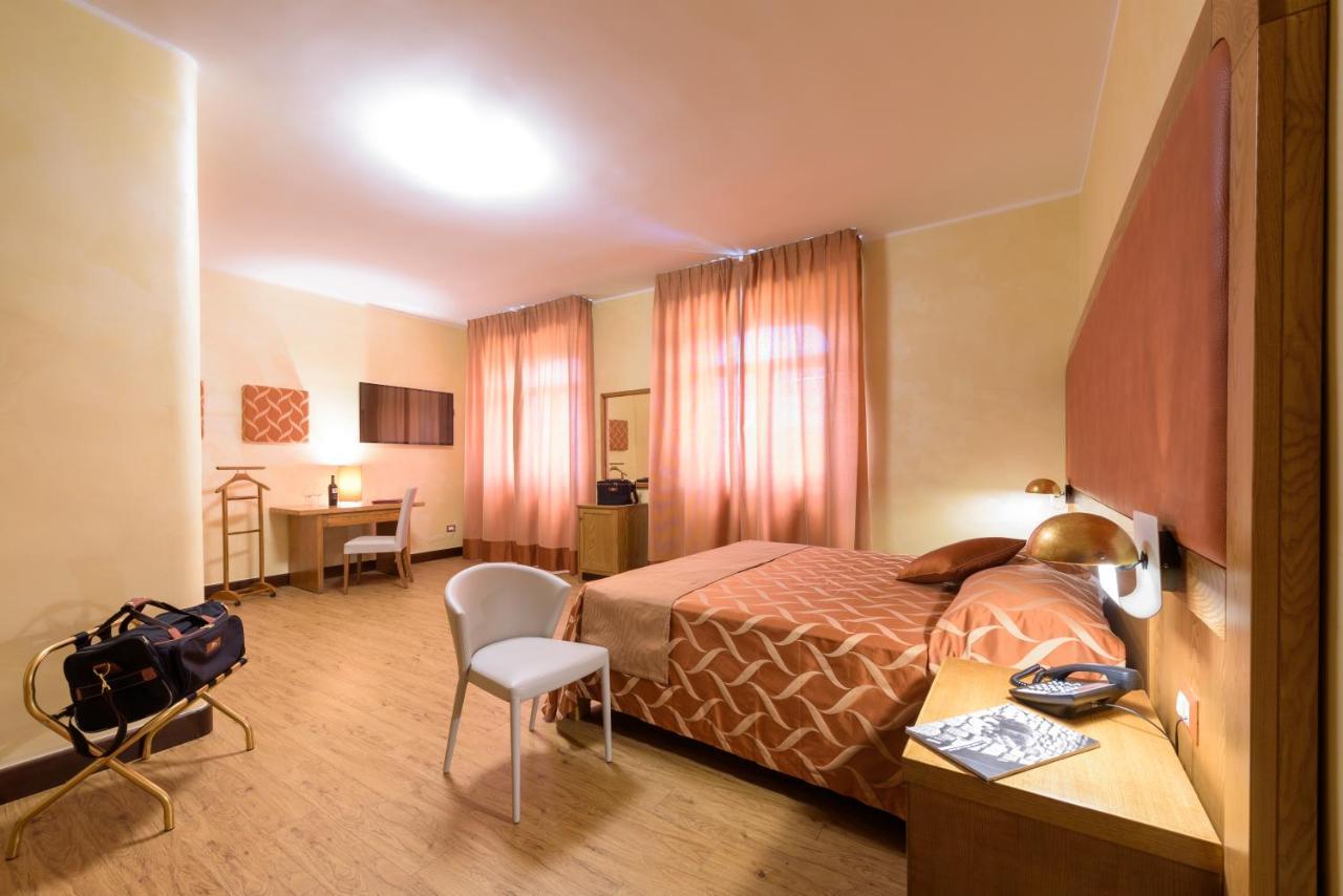 Leone de Castris Wine Hotel Salice Salentino Extérieur photo